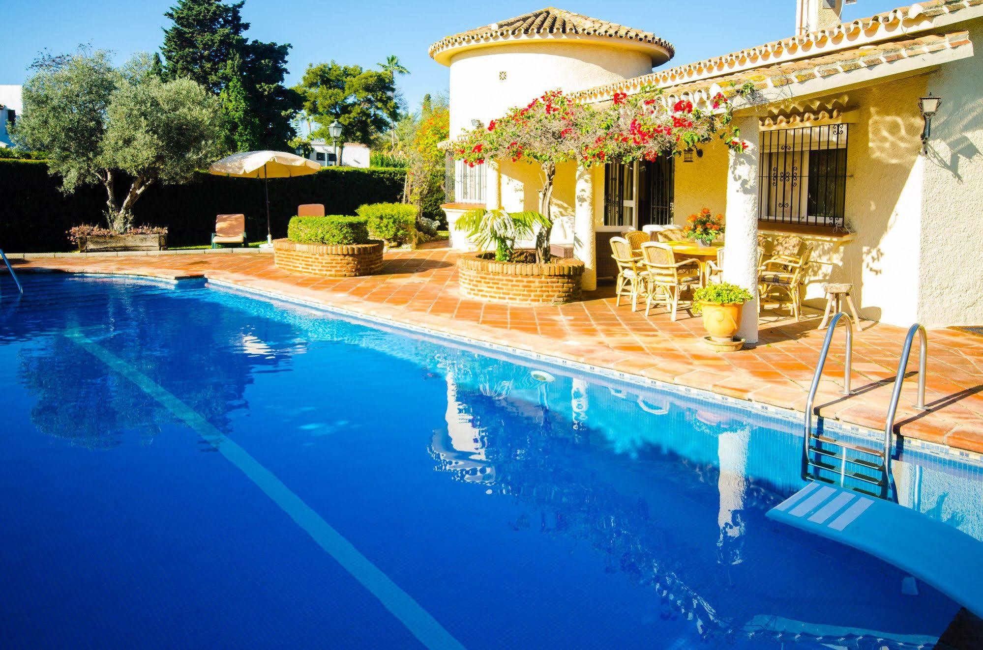Galindo Beach El Saladillo Estepona Exterior foto